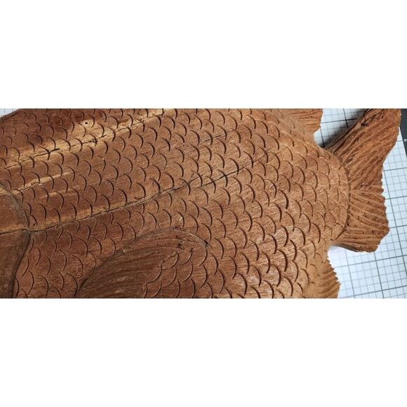 Large VIntage Hand Carved Decorative Wooden Fish - Picture 6 of 8